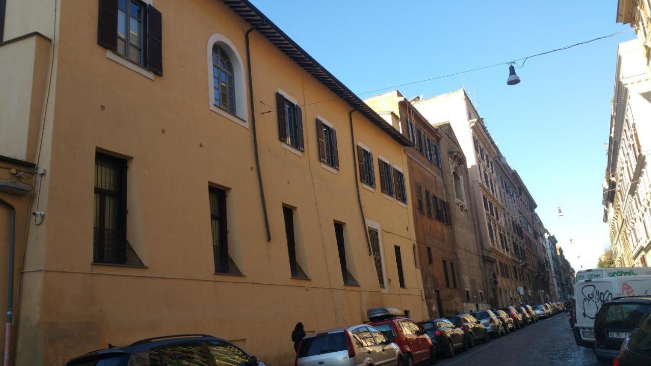 Pensión New Joyful Roma
